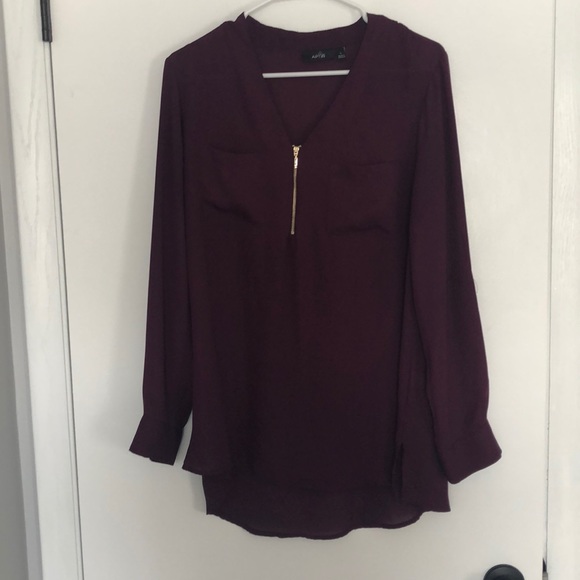 Apt. 9 Tops - Apt. 9 plum zip tunic